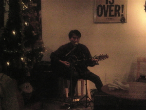 �}�f�B�V���[�Y�ēc